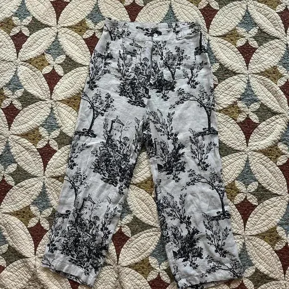 Joie white + black lightweight linen vintage scene patterned pants Size 6 - Picture 1 of 4